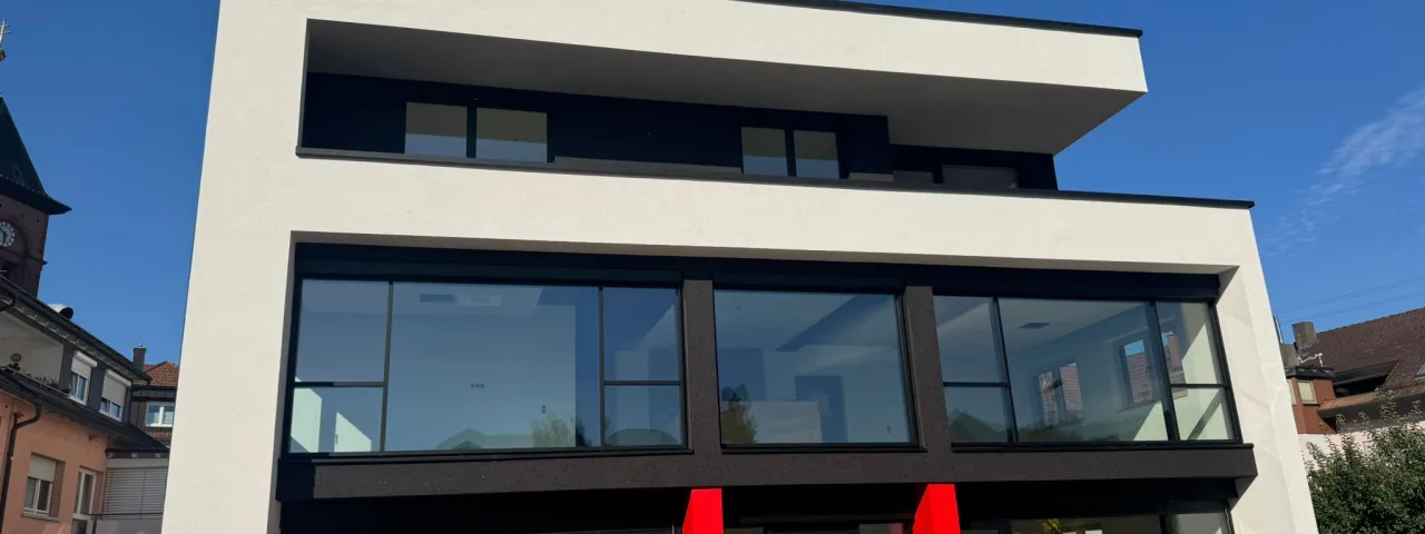 Wohn- und Geschäftshaus