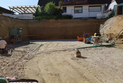 Zweifamilienwohnhaus mit Garage