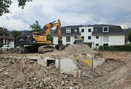 Mehrfamilienhaus mit TG