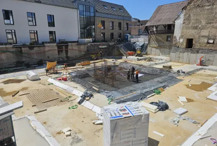 Mehrfamilienhaus mit TG