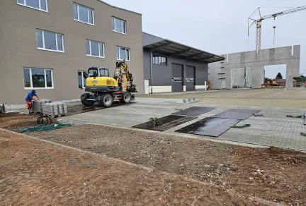 Neubau Betriebsgebäude, Außenanlage