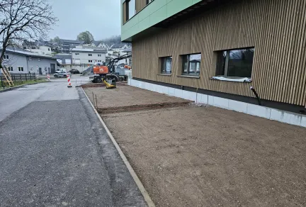 Außenanlage ELZA Matratzen