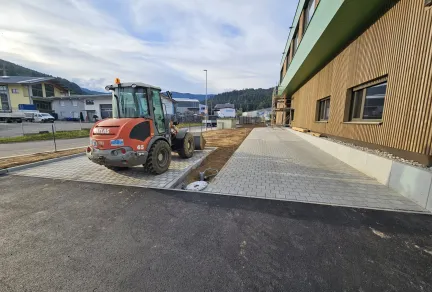 Außenanlage ELZA Matratzen